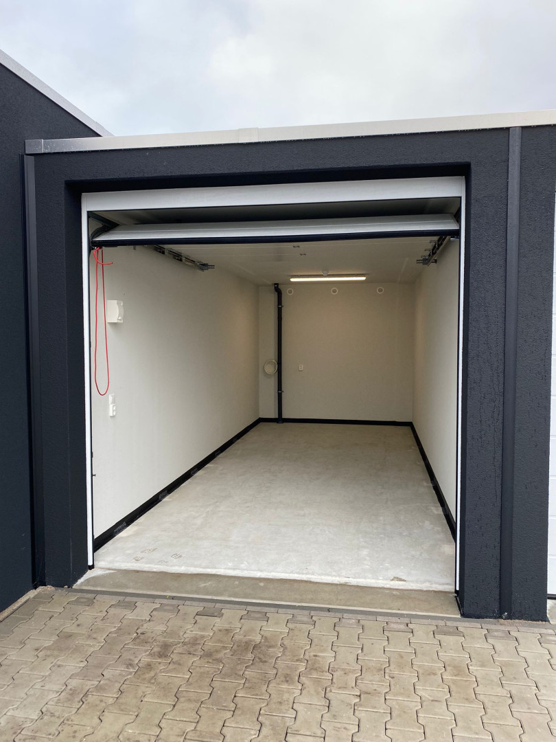 Enschedesestraat 166 — Hengelo — Garagebox huren
