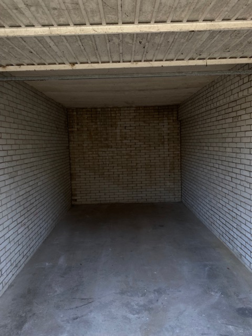 Elsa Brändströmstraat 1 — Haarlem — Garagebox huren