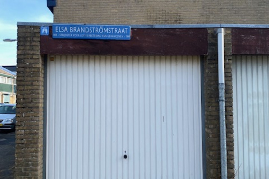 Elsa Brändströmstraat 1