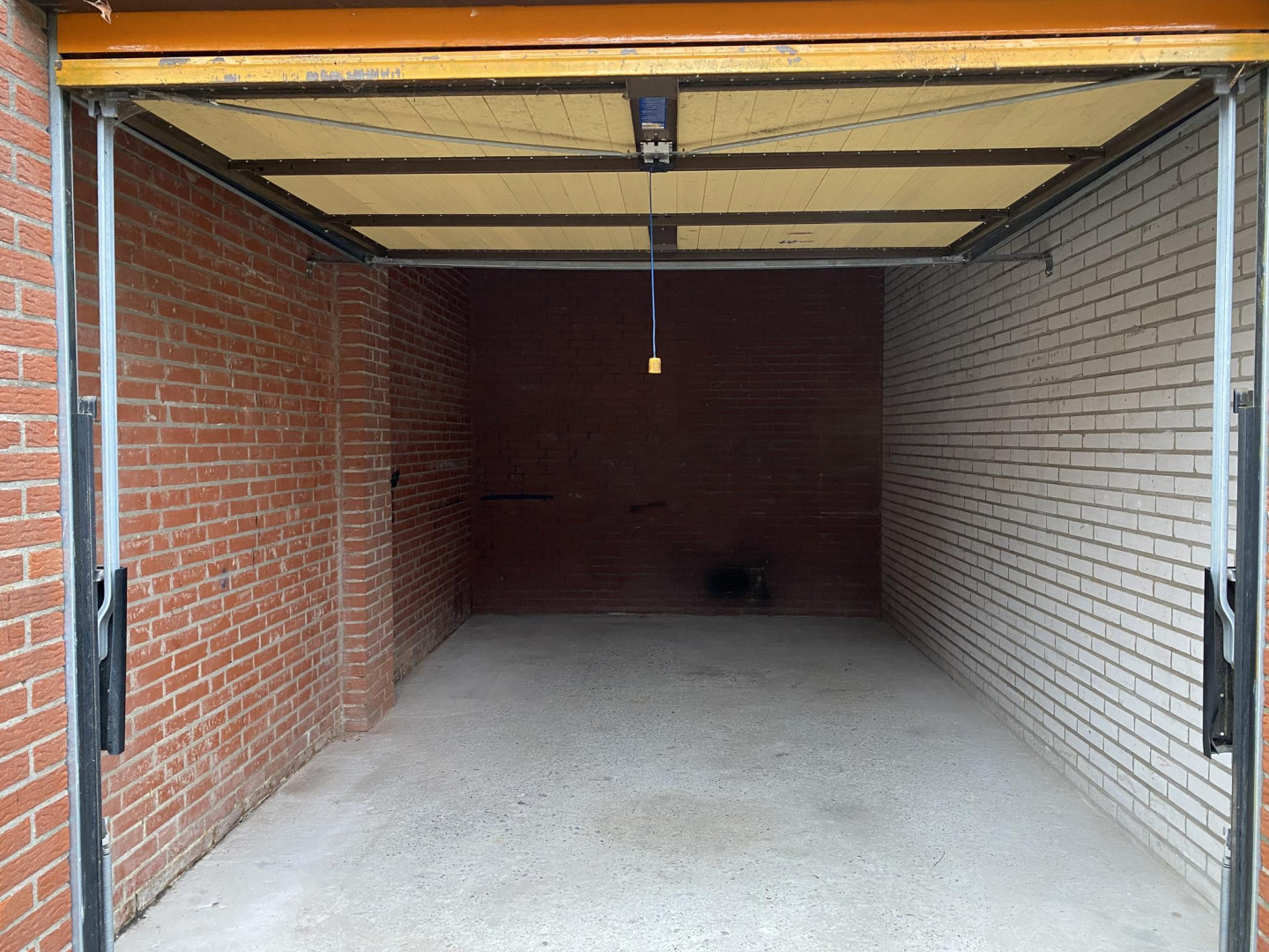 Goedewerf 79A — almere — Garagebox huren