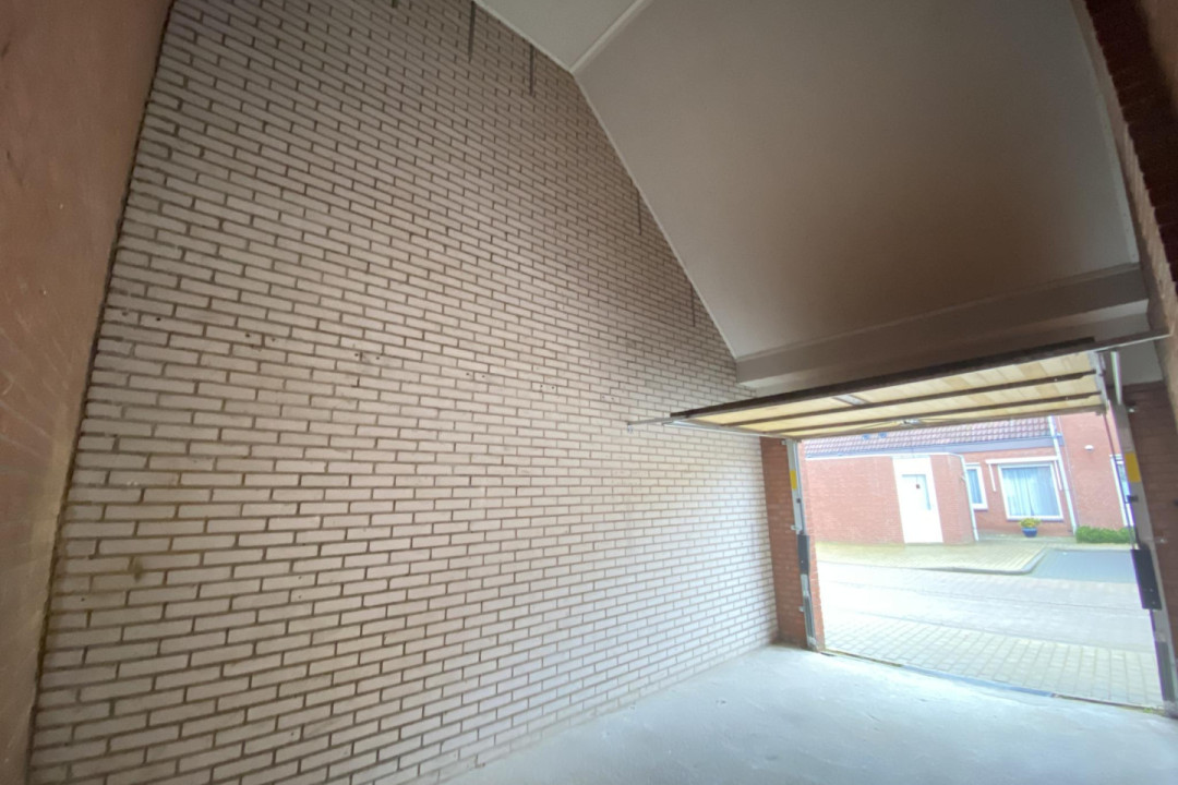 Goedewerf 79A — almere — Garagebox huren