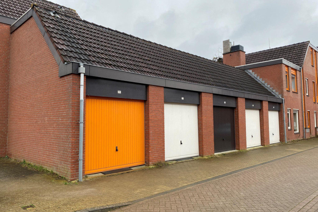 Goedewerf 79A — almere — Garagebox huren