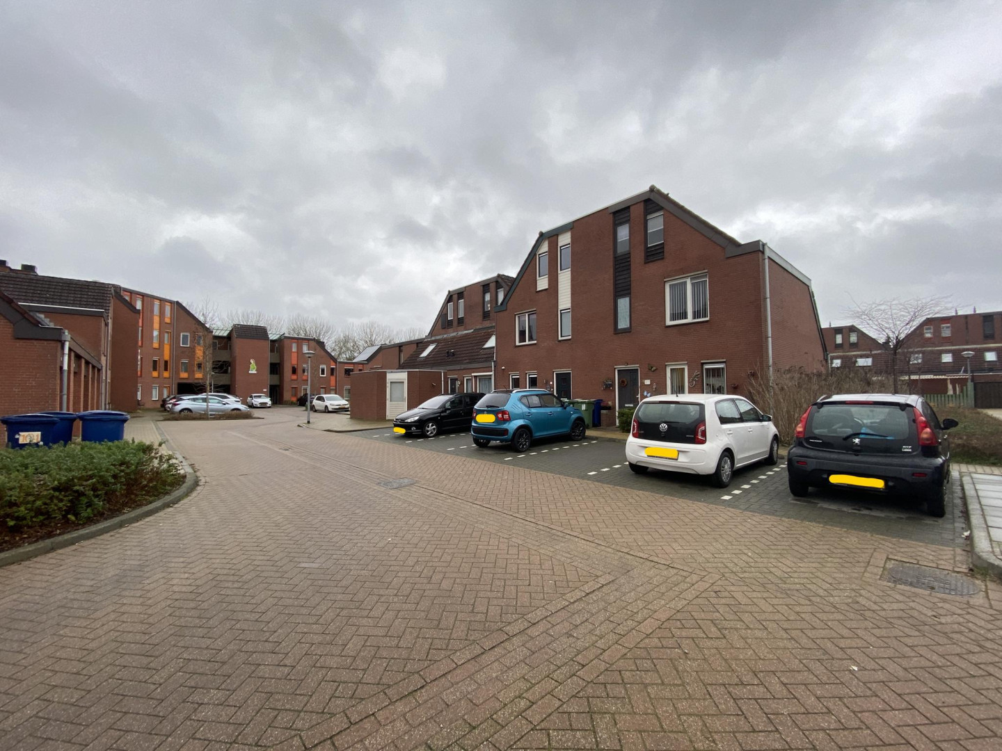 Goedewerf 79A — almere — Garagebox huren
