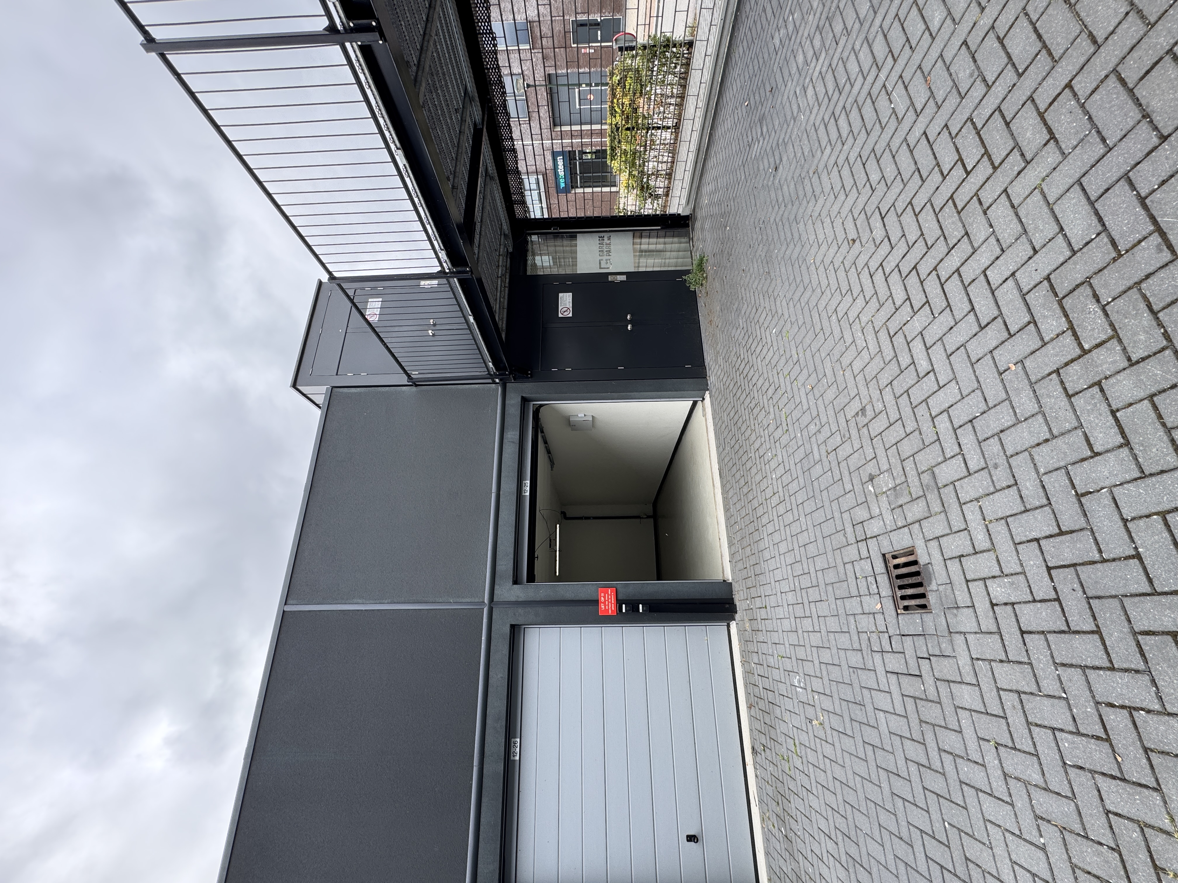 Binnendelta 12-25 — Blaricum — Garagebox huren