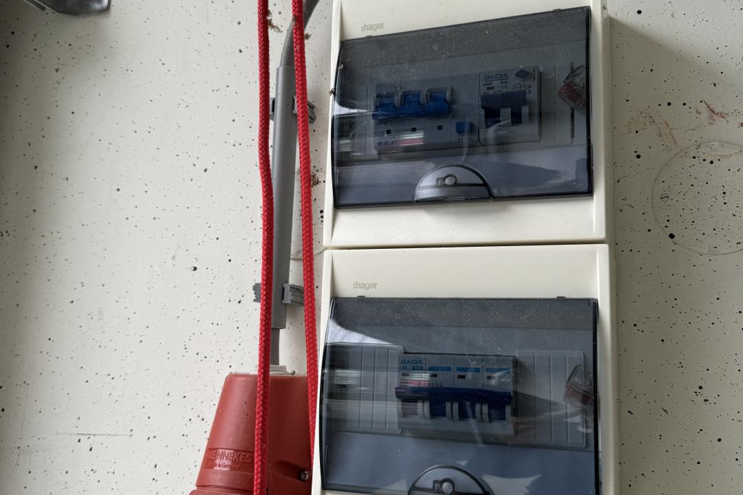 Binnendelta 12-25 — Blaricum — Garagebox huren