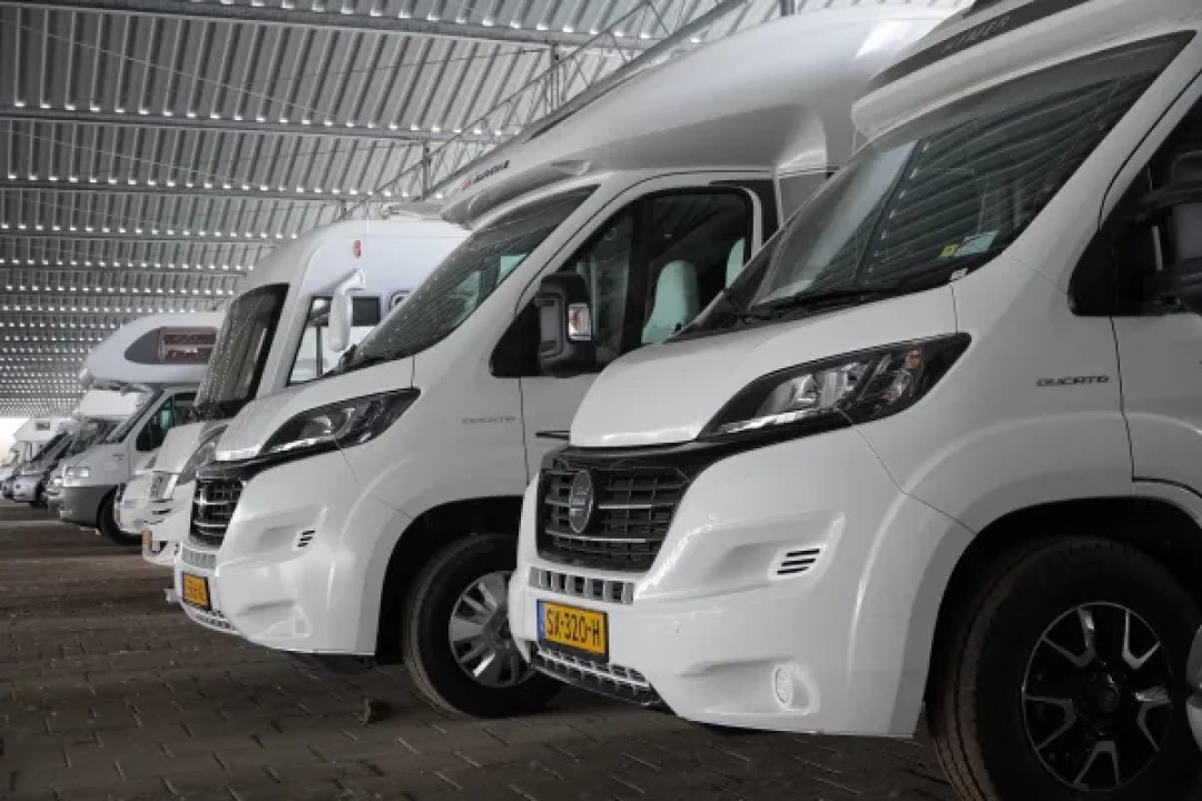 Vonk Caravanstalling