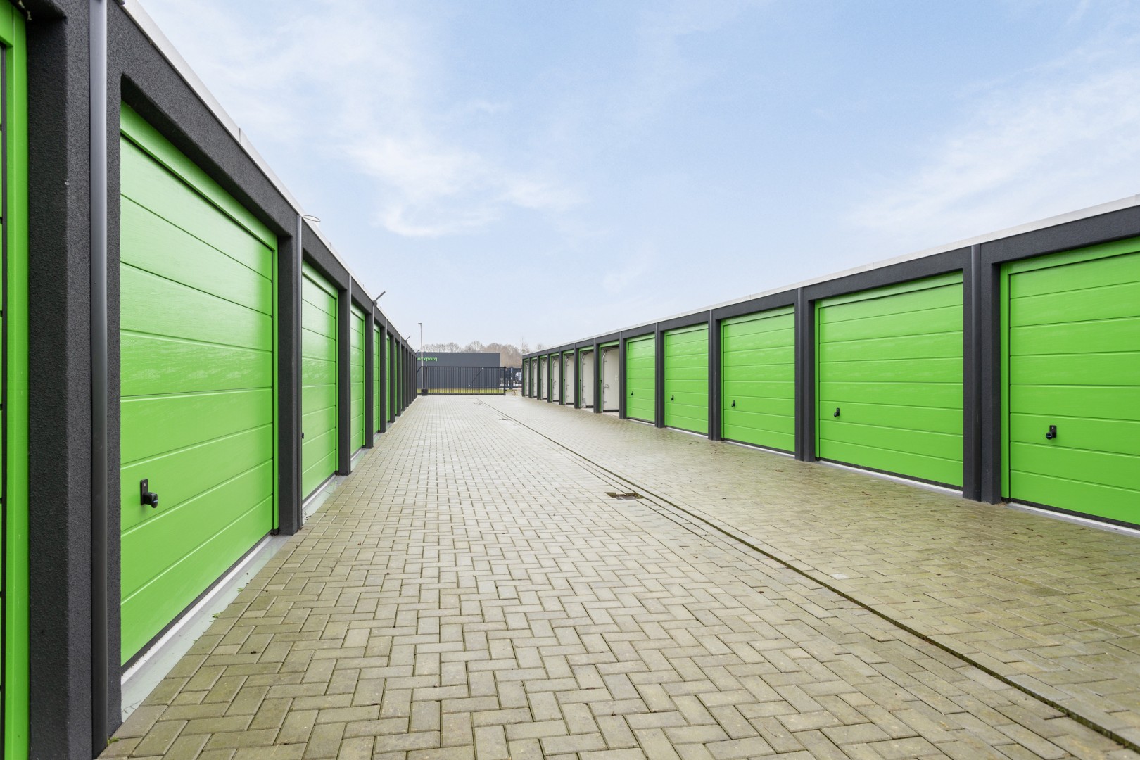 Jaargetijdenweg 50-7 — Enschede — Garagebox huren
