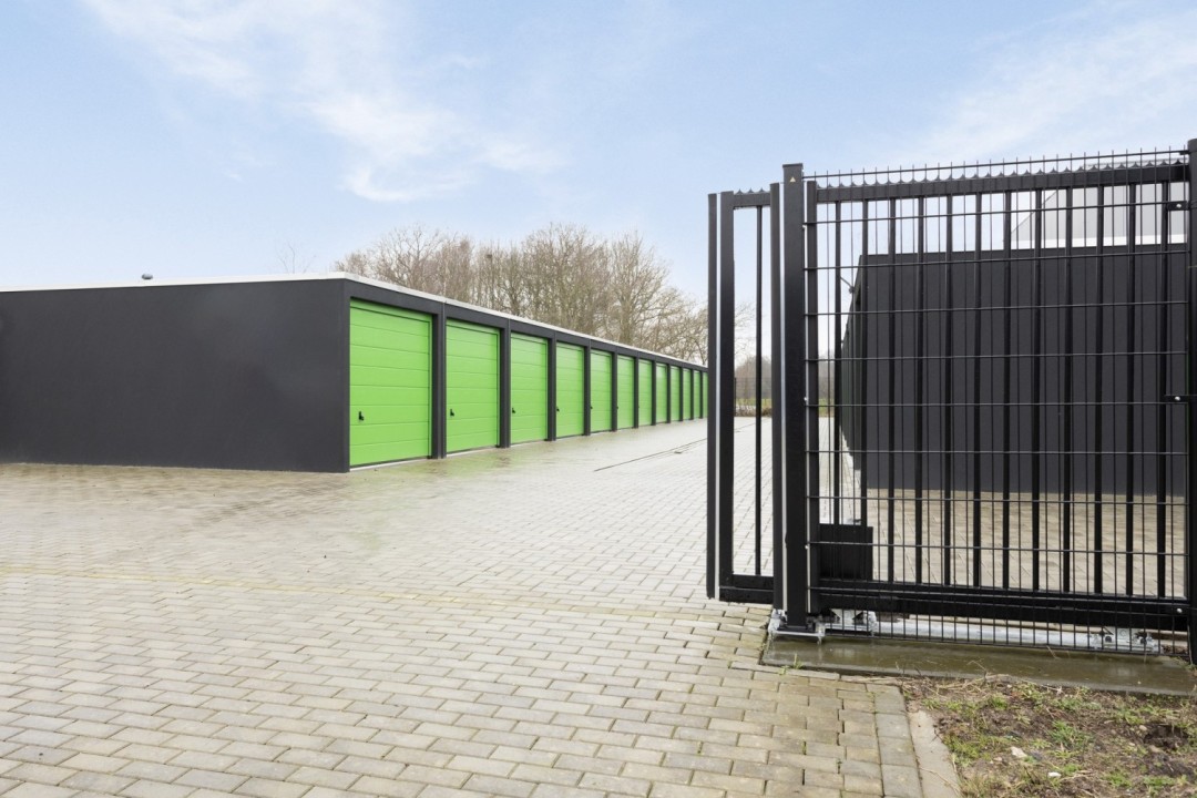 Jaargetijdenweg 50-15 — Enschede — Garagebox huren