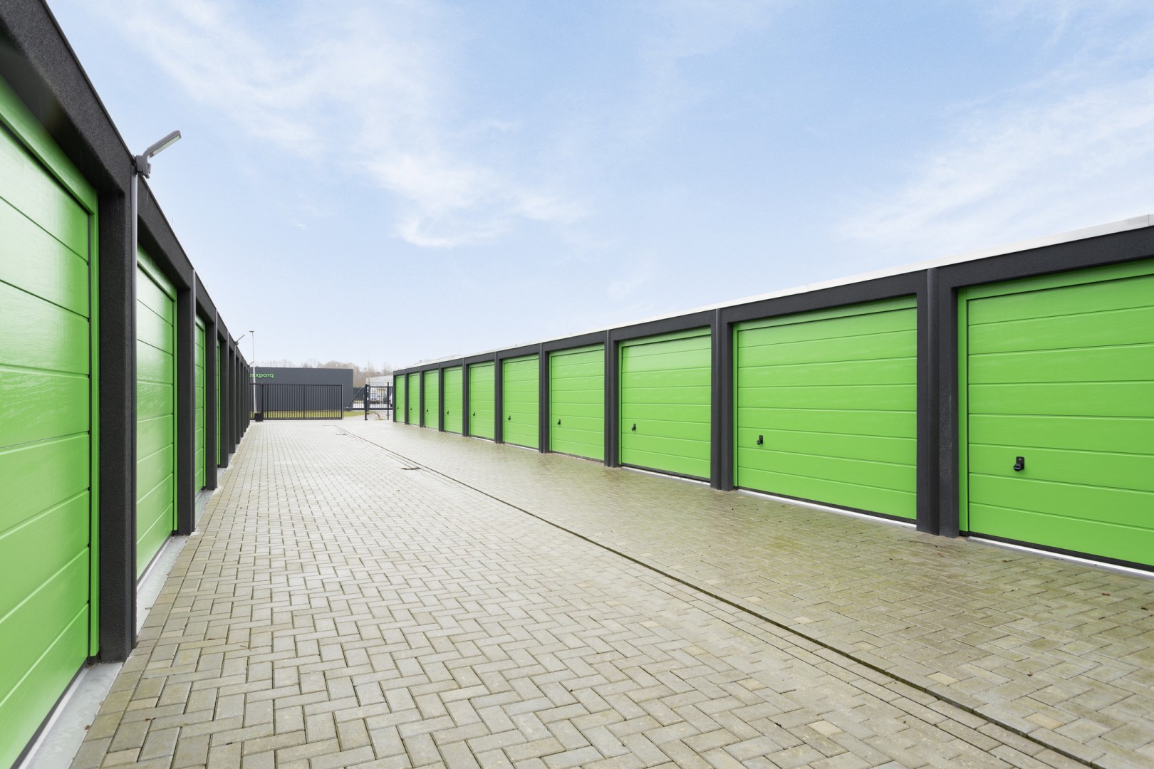 Jaargetijdenweg 50-21 — Enschede — Garagebox huren