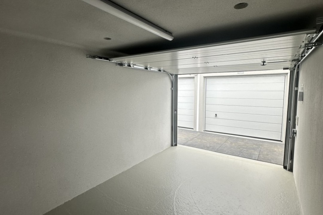 Molenvaart 7X055 — Brunssum — Garagebox huren