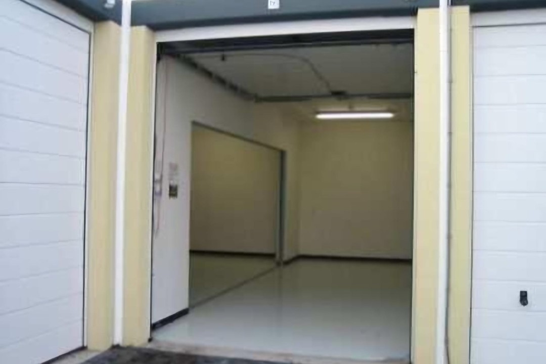 Kwikstraat 3 — Lelystad — Garagebox huren