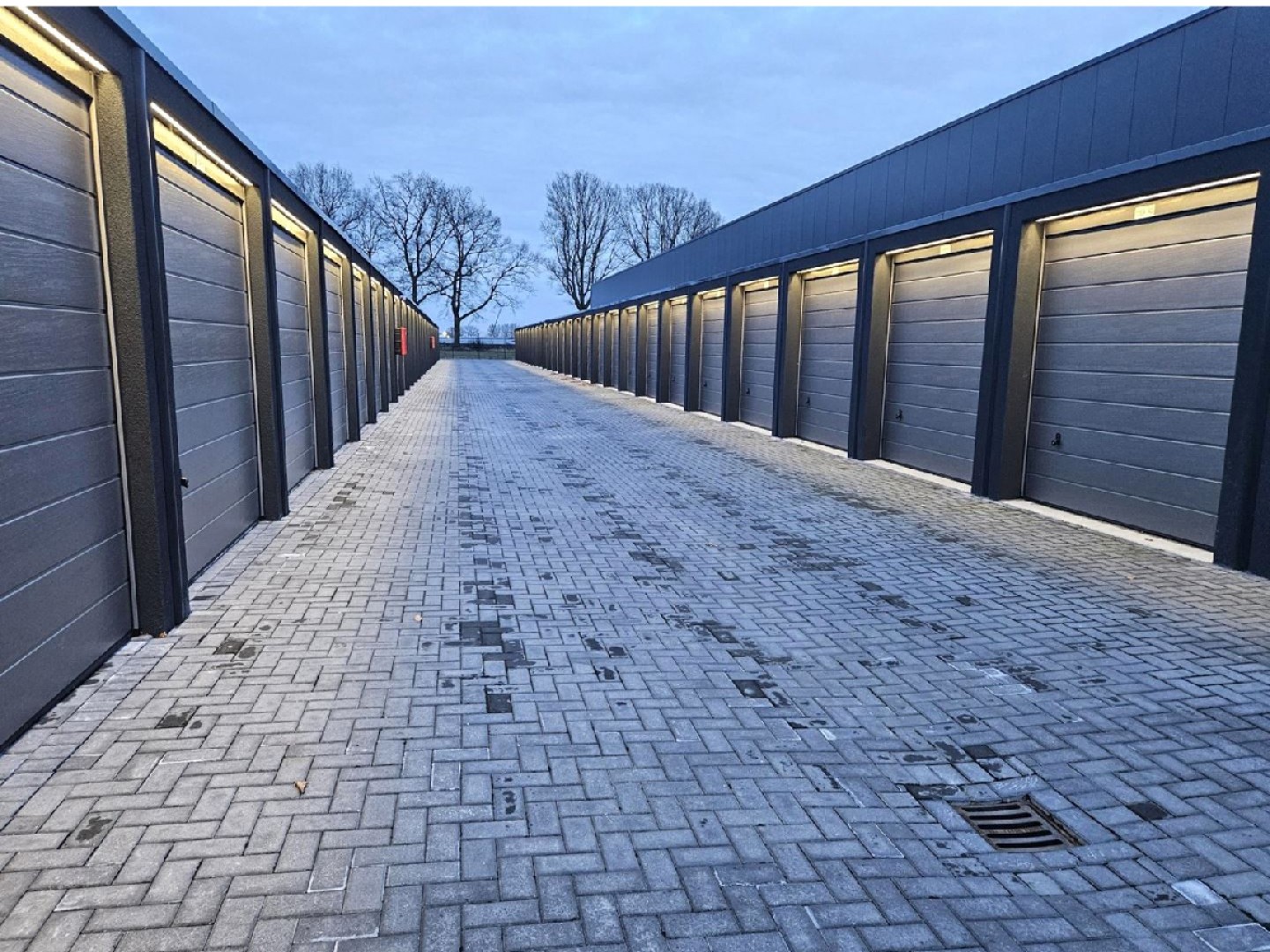 Phileas Foggstraat 116A — Emmen — Garagebox huren