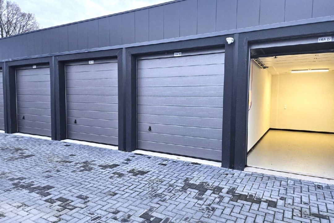 Phileas Foggstraat 116A — Emmen — Garagebox huren