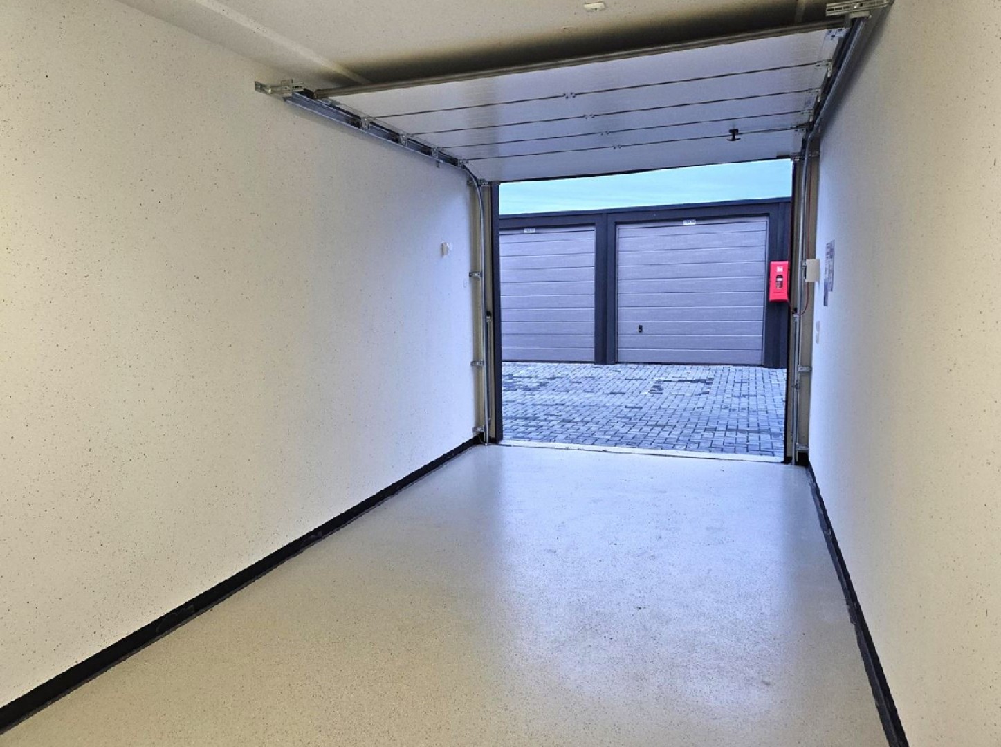 Phileas Foggstraat 116A — Emmen — Garagebox huren