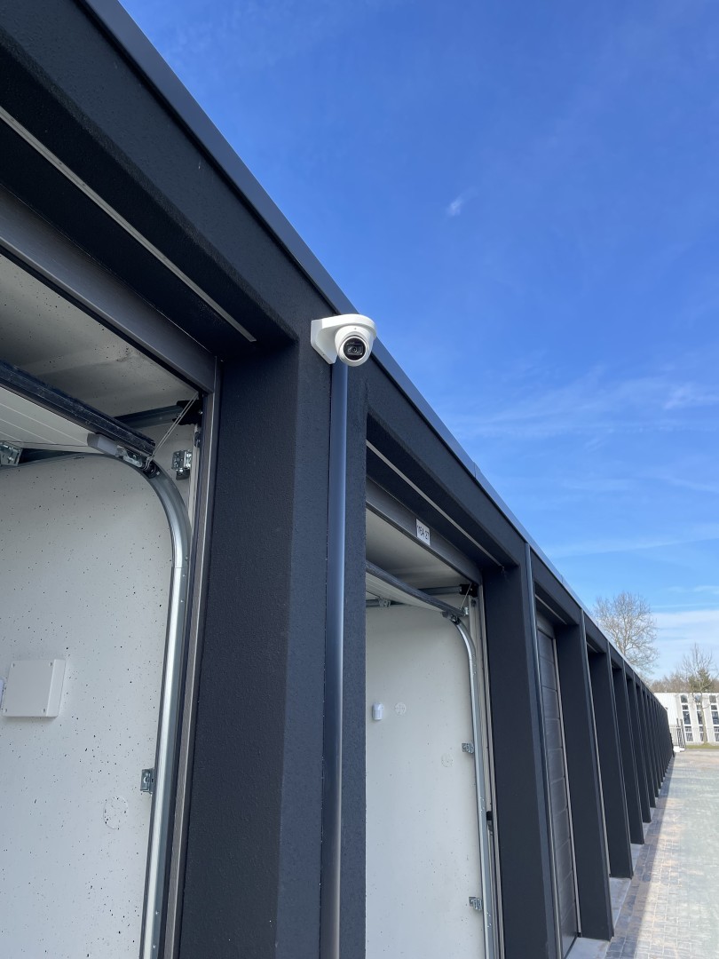 Phileas Foggstraat 116A — Emmen — Garagebox huren