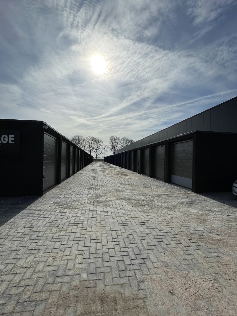 Phileas Foggstraat 116A — Emmen — Garagebox huren