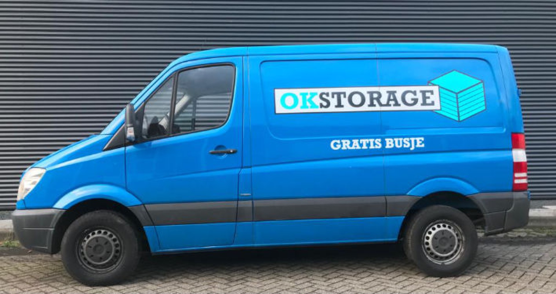 Pampuslaan 139 — Weesp — Self-storage / Mini opslag