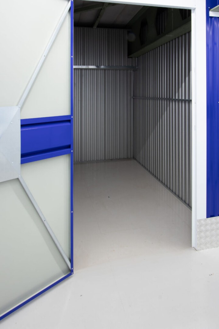 Pampuslaan 139 — Weesp — Self-storage / Mini opslag