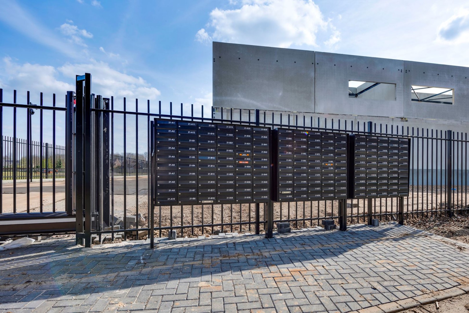 Hoolstraat 21 — Weert — Garagebox huren
