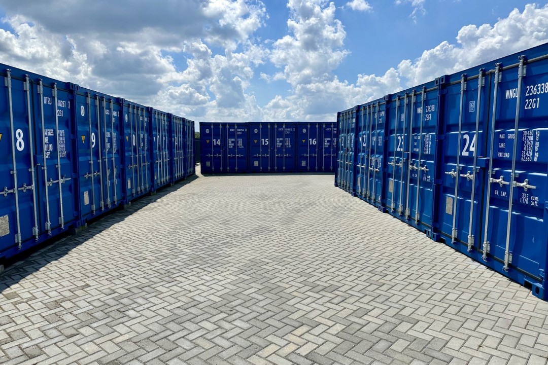 Fledderbosweg 1 — Garmerwolde — Opslag (zee)container huren