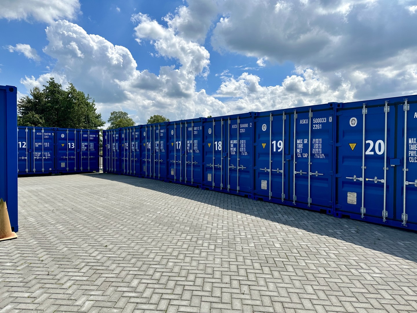 Fledderbosweg 1 — Garmerwolde — Opslag (zee)container huren