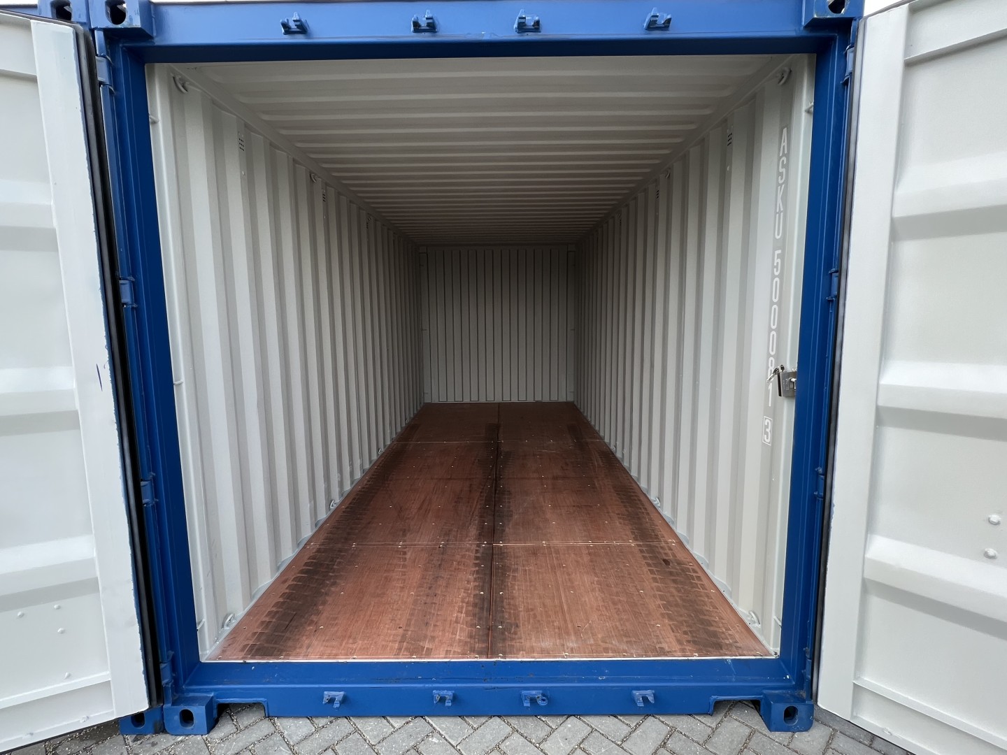 Fledderbosweg 1 — Garmerwolde — Opslag (zee)container huren