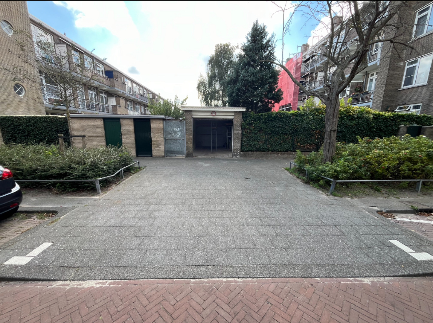 Rijsenburgstraat 3 — Den Haag — Garagebox huren