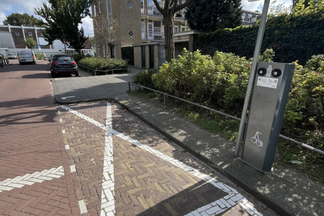 Rijsenburgstraat 3 — Den Haag — Garagebox huren