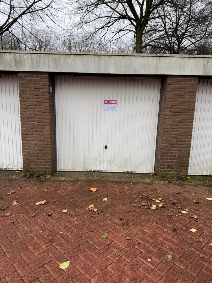 Alm 4 — Zwolle — Garagebox huren