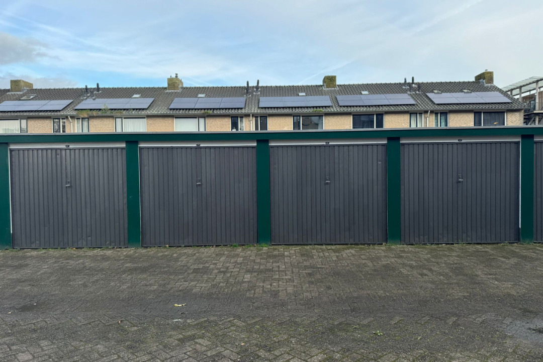 Zwaluwenstraat — Amersfoort — Garagebox huren