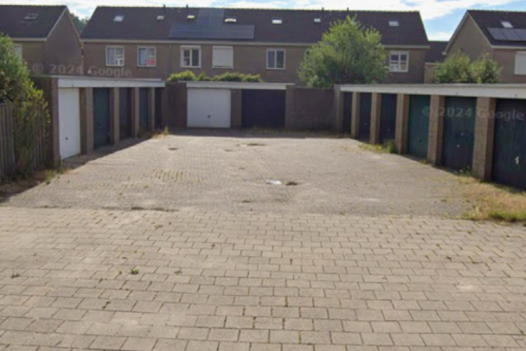 Lisztstraat 20 — Almelo — Garagebox huren