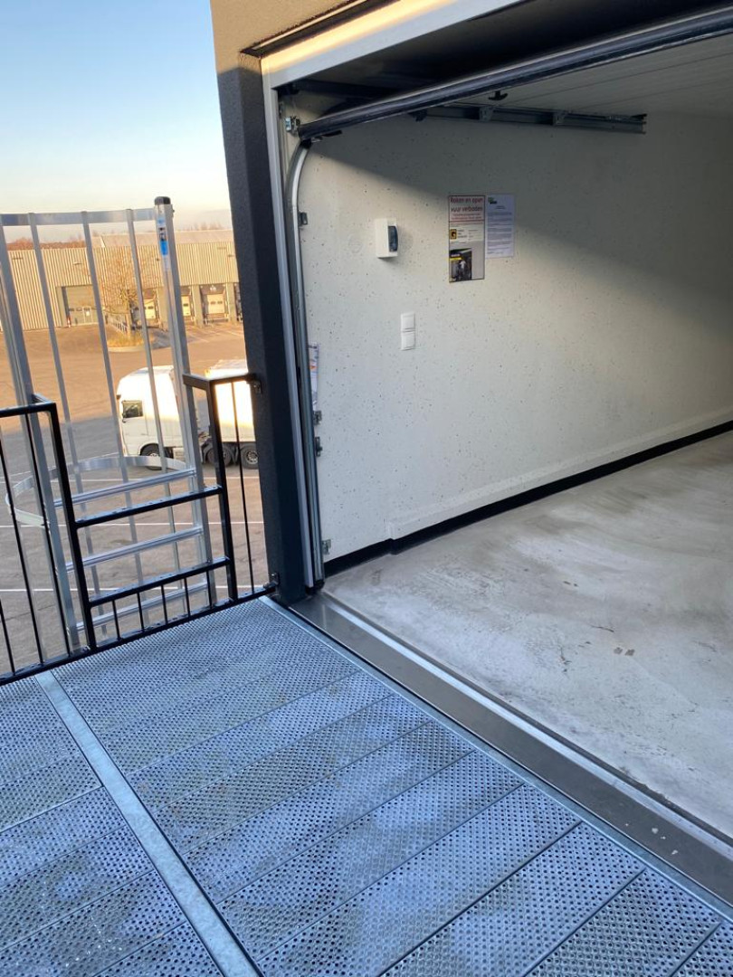 Tuinbouwveilingweg 5 — BREDA — Garagebox huren