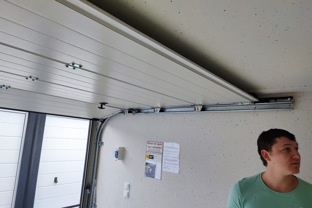 De sondert 4 — Venlo — Garagebox huren