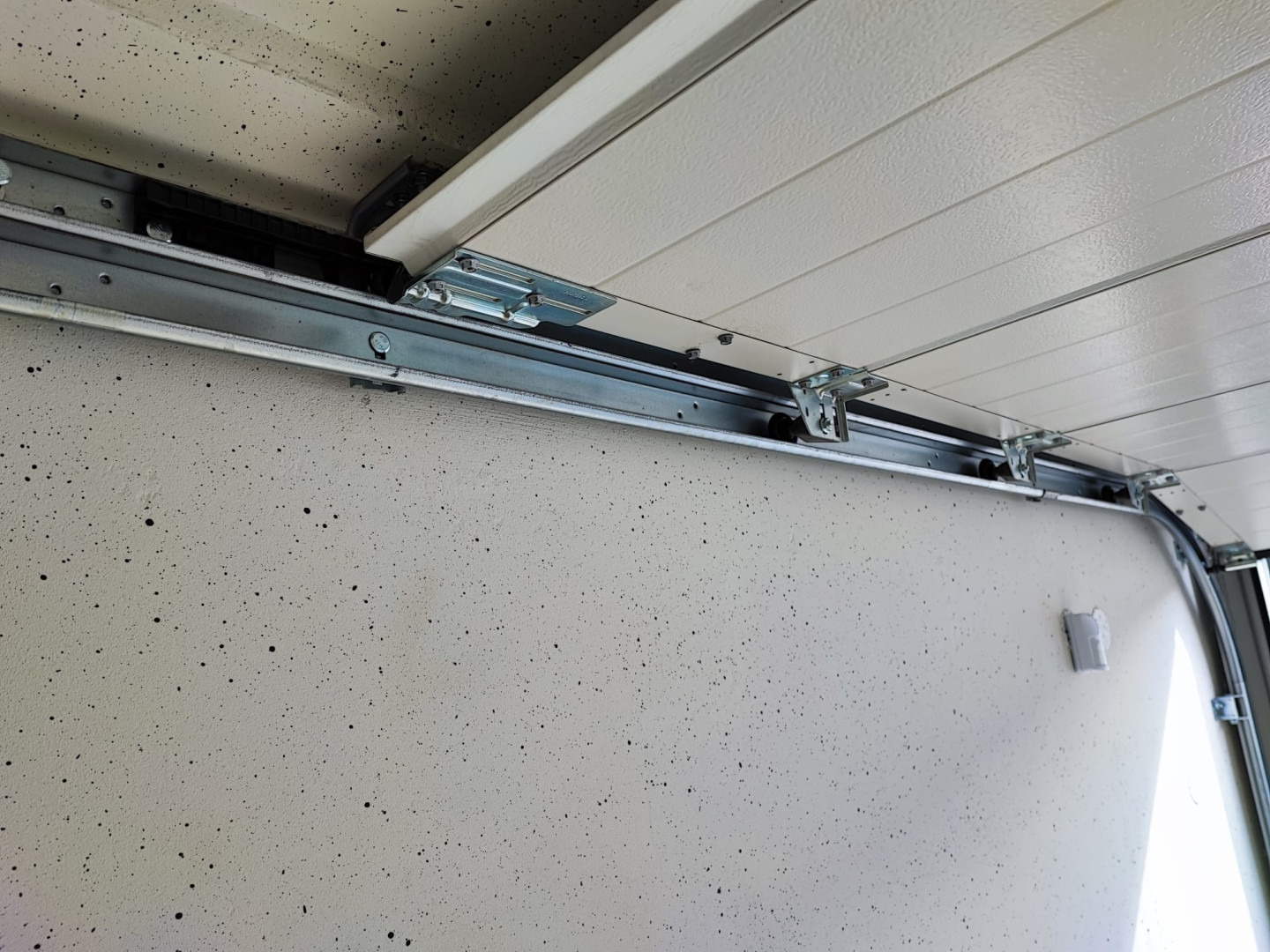 De sondert 4 — Venlo — Garagebox huren