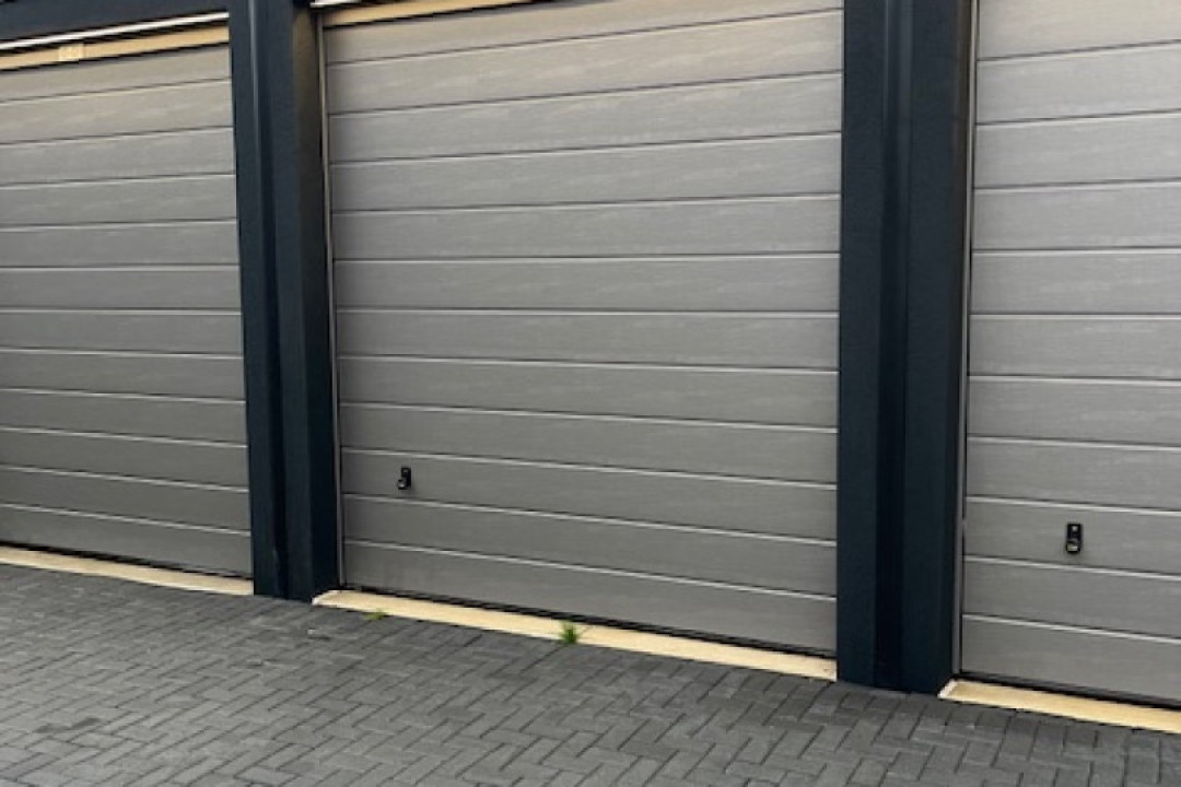 Ambachtsweg 11 — Nijmegen — Garagebox huren