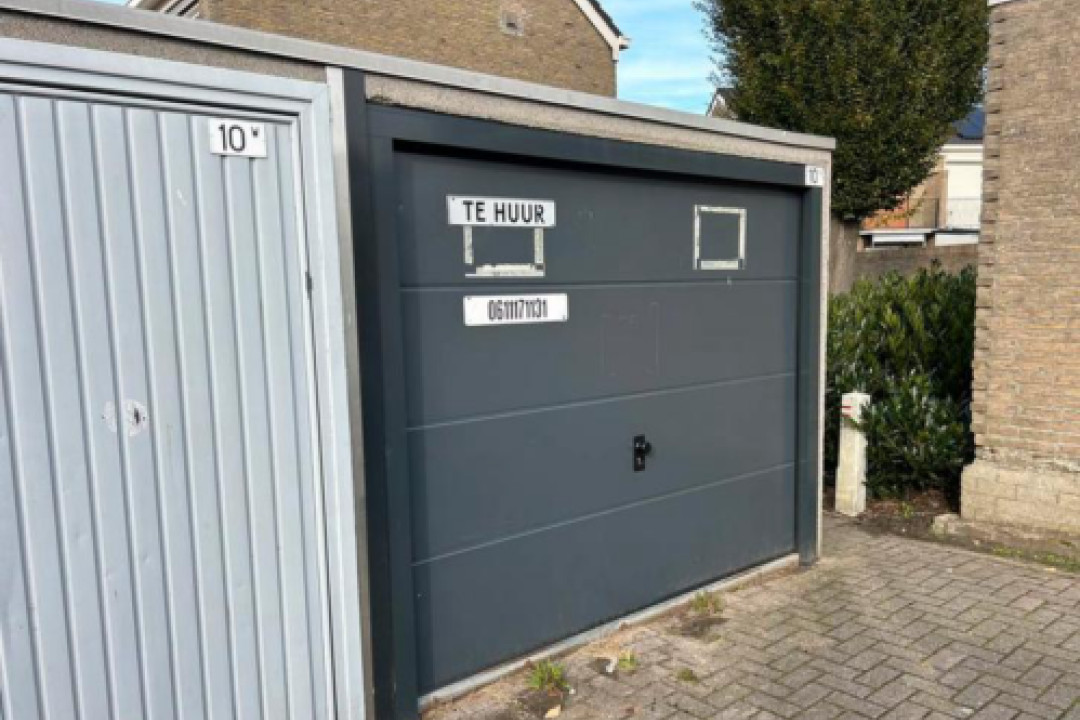 Titus brandsmastraat 10