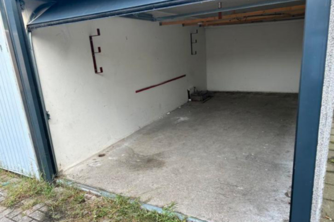 Titus brandsmastraat 10 — Roosendaal — Garagebox huren