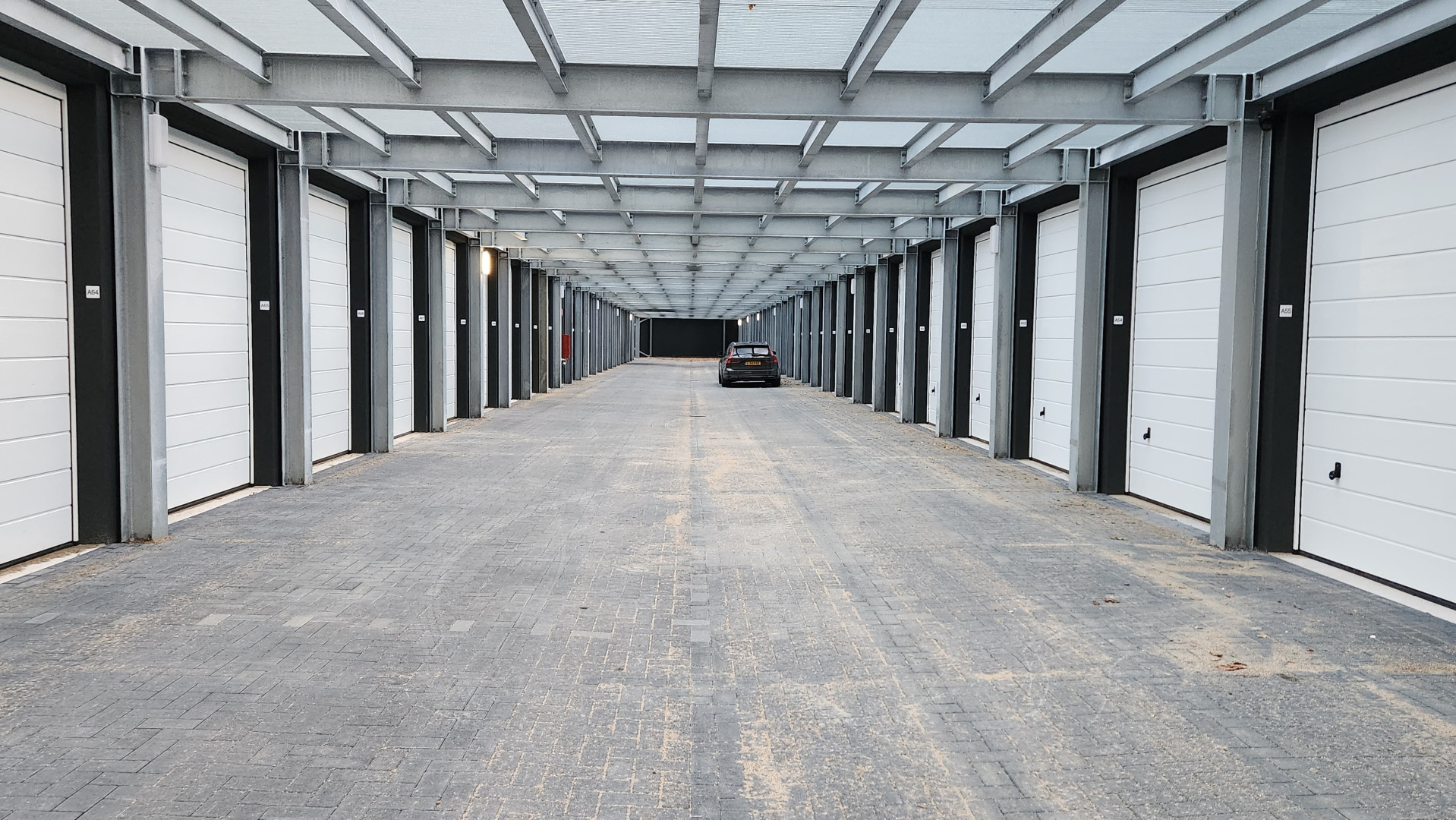 Riethil 14 — Breda — Garagebox huren