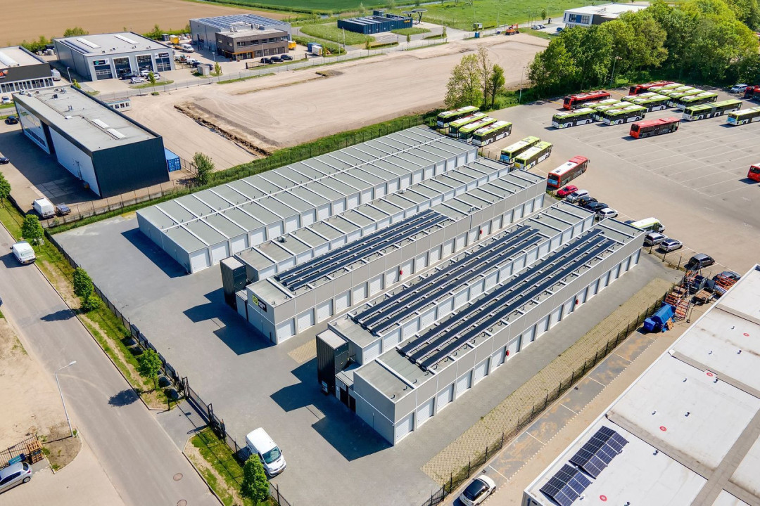 Reedijk 7 — Heinenoord — Garagebox huren