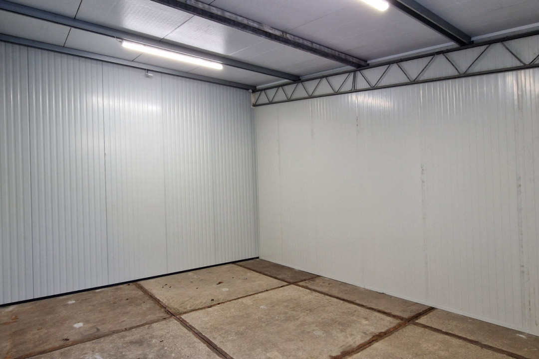 Oosterhoutsestraat 89b — Oosterhout — Garagebox huren