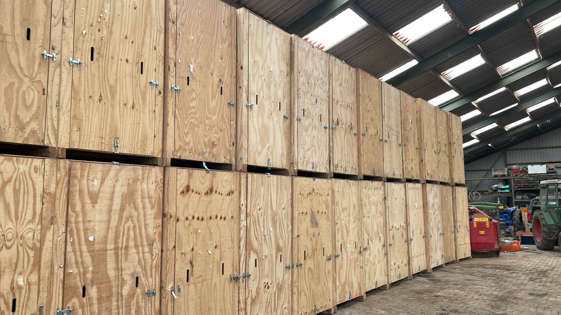 Valkenvoortweg — Waalwijk — Self-storage / Mini opslag