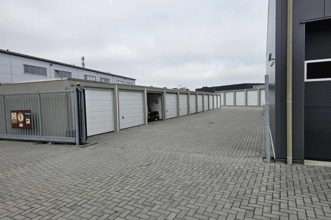 Korenmaaier 7A — Biddinghuizen — Garagebox huren