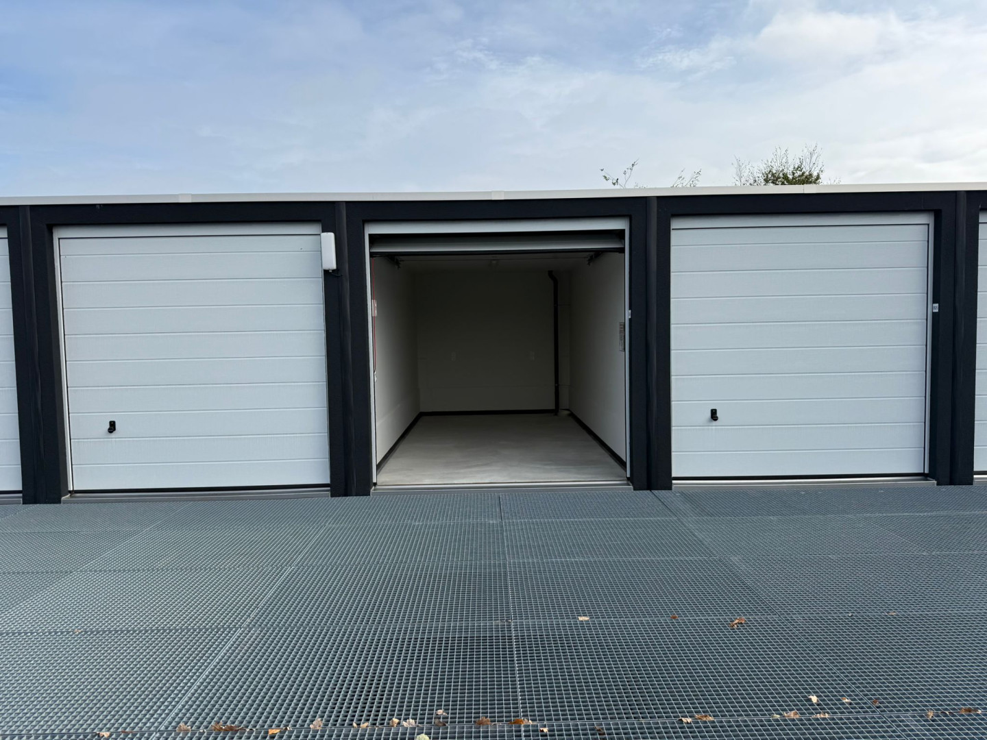 Riethil 14, B24 — Breda — Garagebox huren