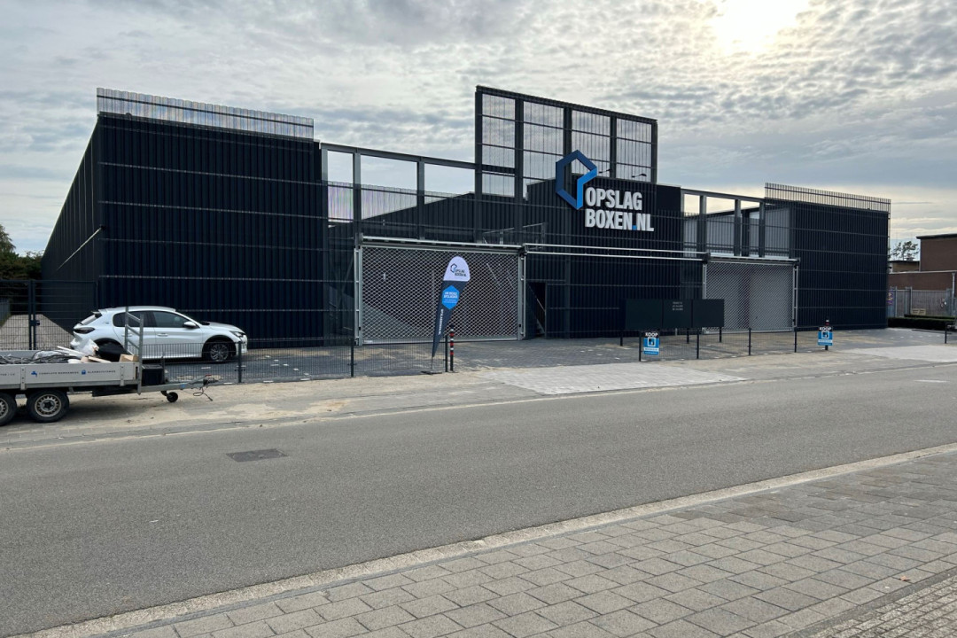 Riethil 14, B24 — Breda — Garagebox huren