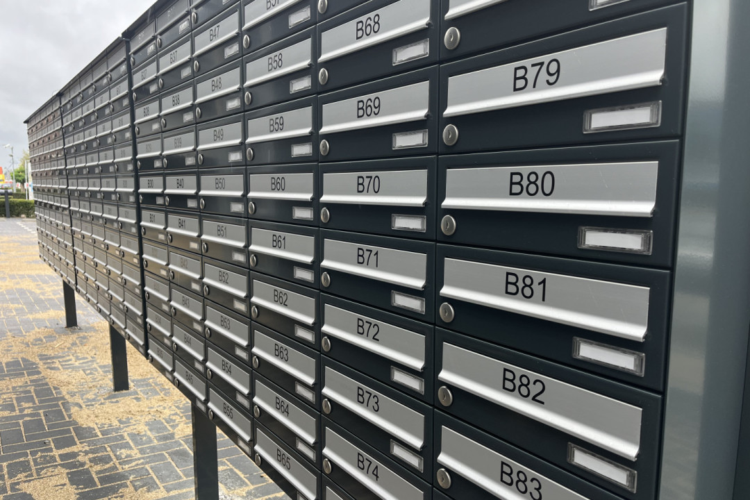 Riethil 14, B24 — Breda — Garagebox huren